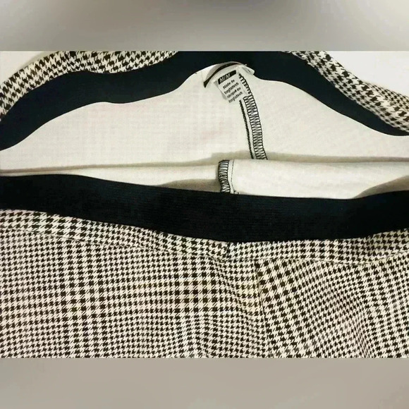 Jules & Leopold Stretch Plaid Pants/Leggings, Size Medium, Brown/Tan/Cream - Picture 5 of 11